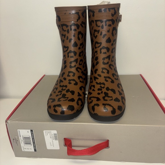 Hunter Shoes - Hunter Brown Leopard Print Rain Boots